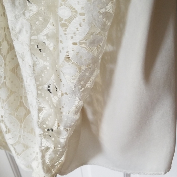 Beautiful cream lace dress EUC - Picture 5 of 5